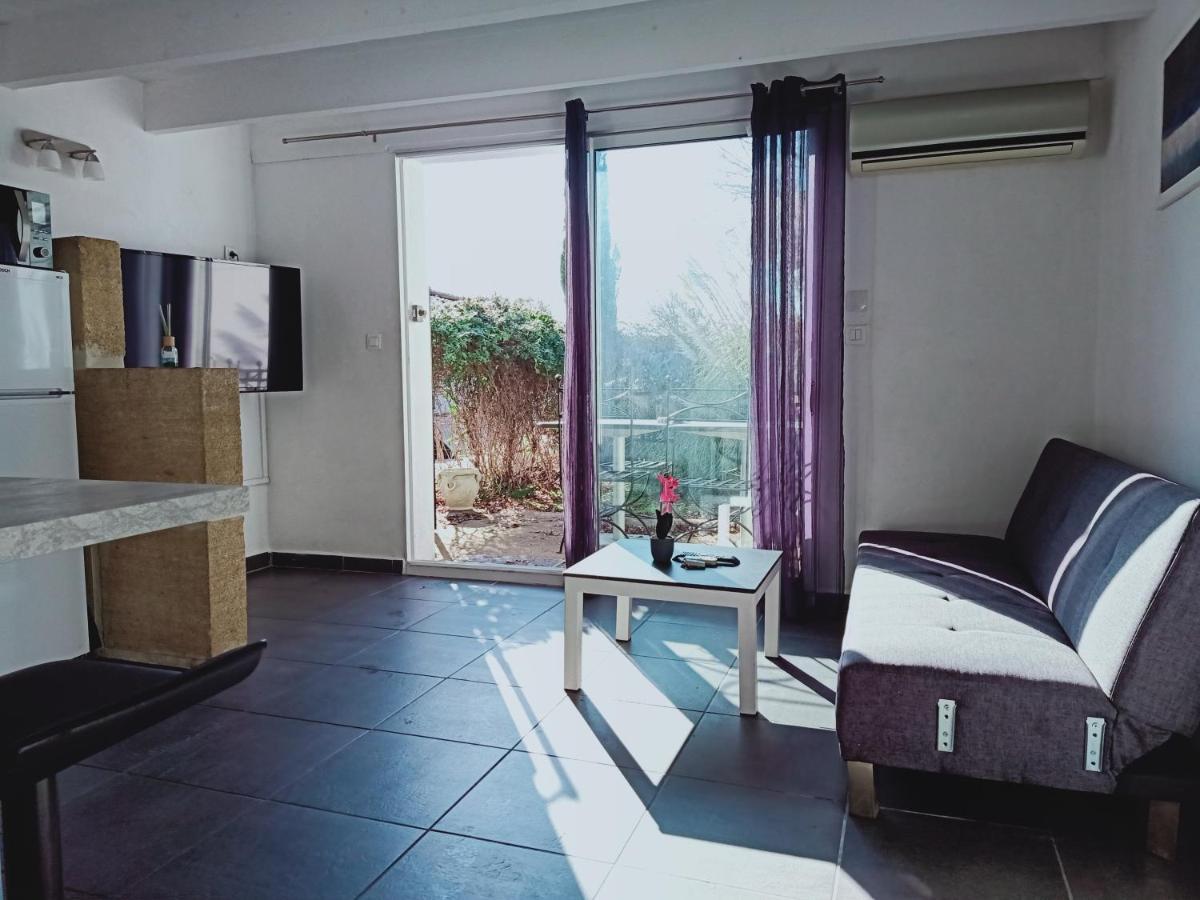 Mas La Farelle Gite, Fitness & Salle De Jeux Gratuite & Spa En Supplement Nimes Luaran gambar