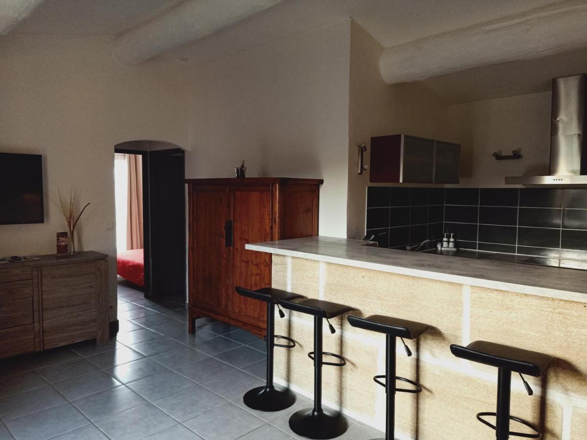 Mas La Farelle Gite, Fitness & Salle De Jeux Gratuite & Spa En Supplement Nimes Luaran gambar